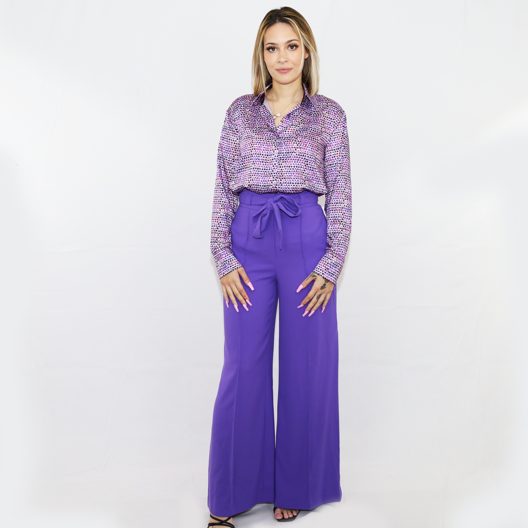 MATCHING TAILER-FIT SHIRT AND WIDE -LEG PANTS