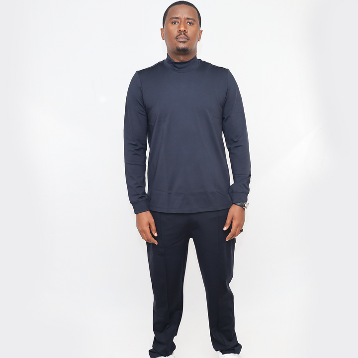 OE MEN CASUAL LACE UP TRACK PANTS WITH TURTLENECK T-SHIRT